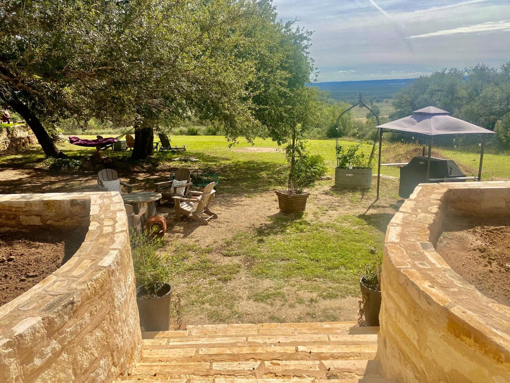 V700 Ranch Stays Marble Falls Kültér fotó