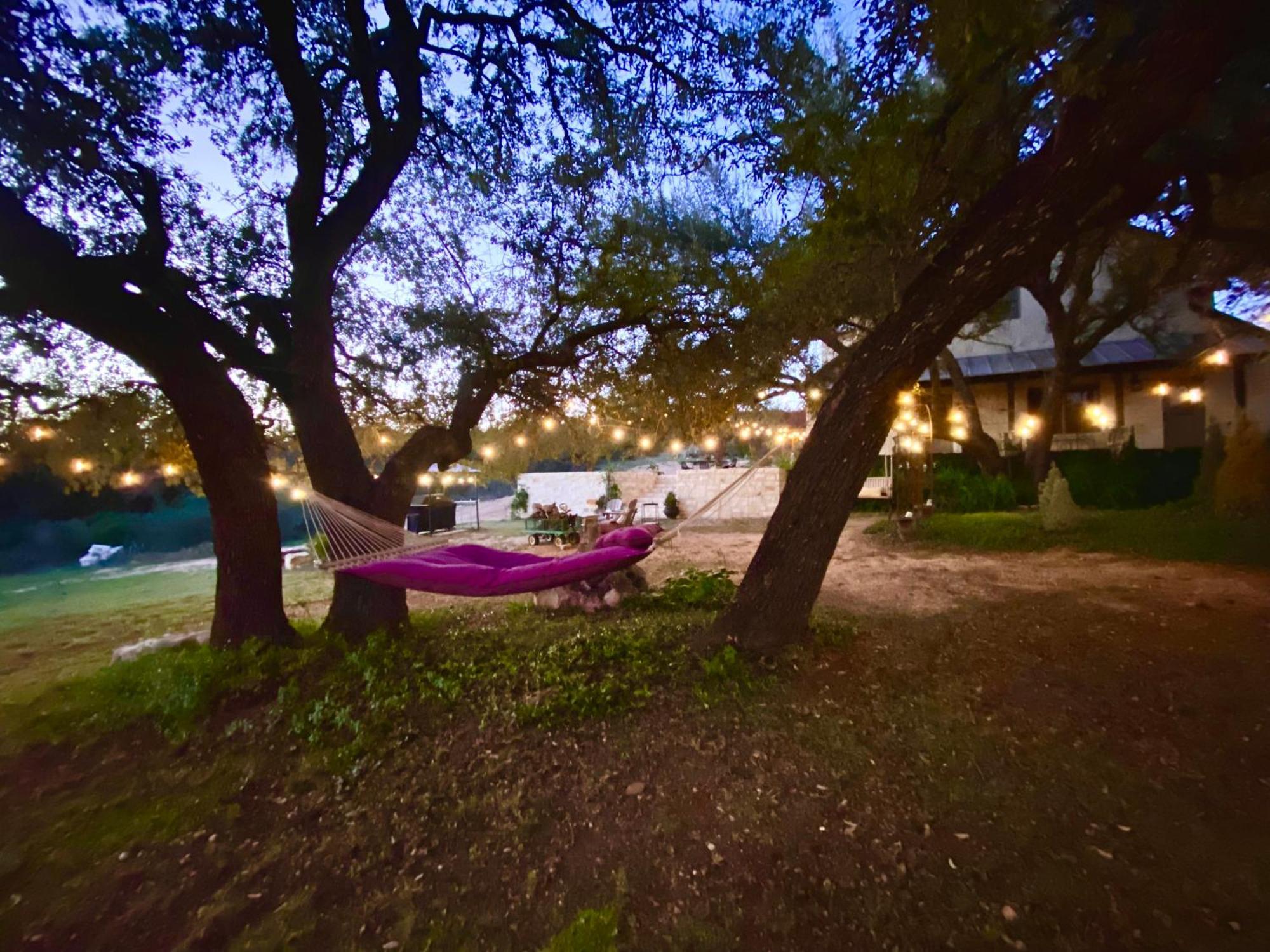 V700 Ranch Stays Marble Falls Kültér fotó